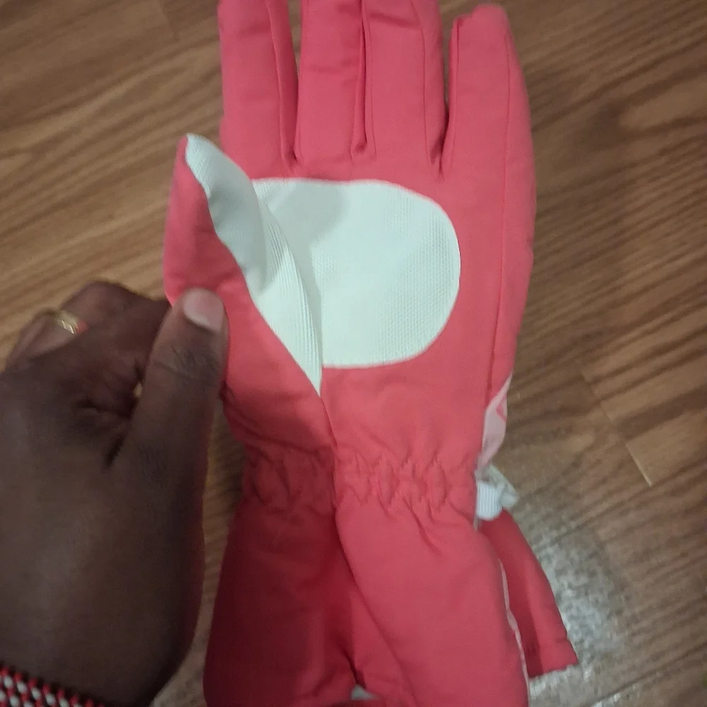 Kids Pink Character Mittens